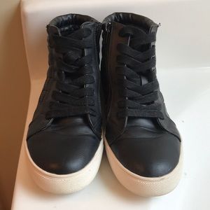 Steve Madden black ‘Euriah’ High Top
